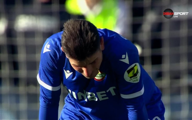 Ужас: фенове уцелиха с бутилка в главата вратаря на Ботев