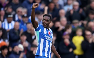 Брайтън посече Лийдс на три пъти, Груев гледа от пейката