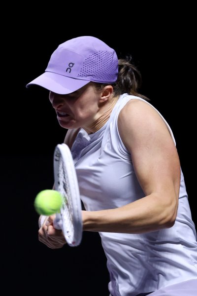 Ига Швьонтек Мадисън Кийс1