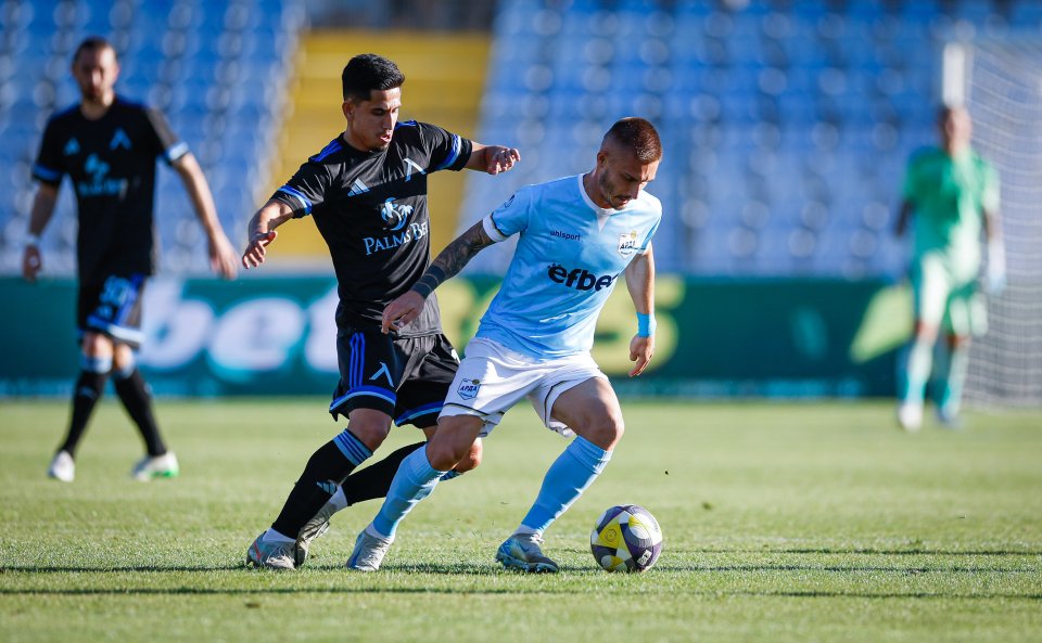 Арда Левски1