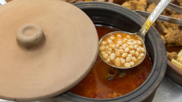  Боб в гърне – вкусът на зимата и домашния уют