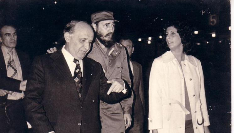 а - ДС обучавала у нас агентите на Куба!