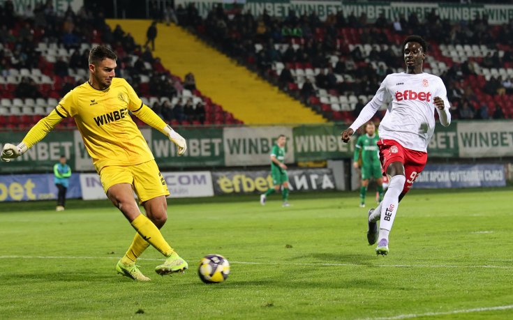 Евтимов: Тази точка е важна за нас, във Враца си върнах любовта към футбола