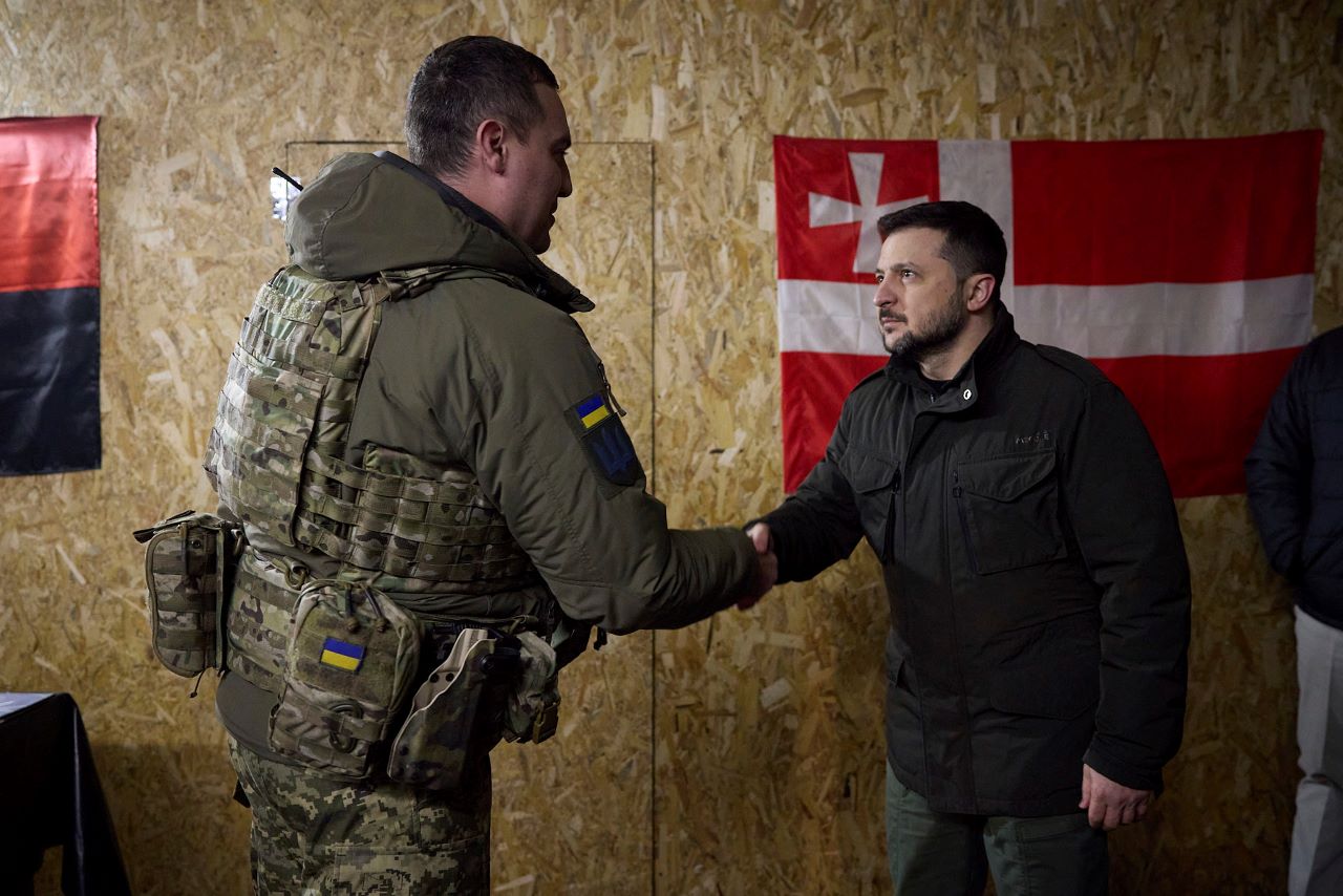 Зеленски посети войските на фронтовата линия в Източна Украйна