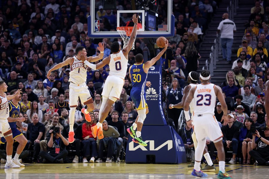 Голдън Стейт Уориърс Финикс Сънс1