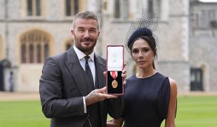 Виктория Бекъм промени името си, след като Дейвид стана сър