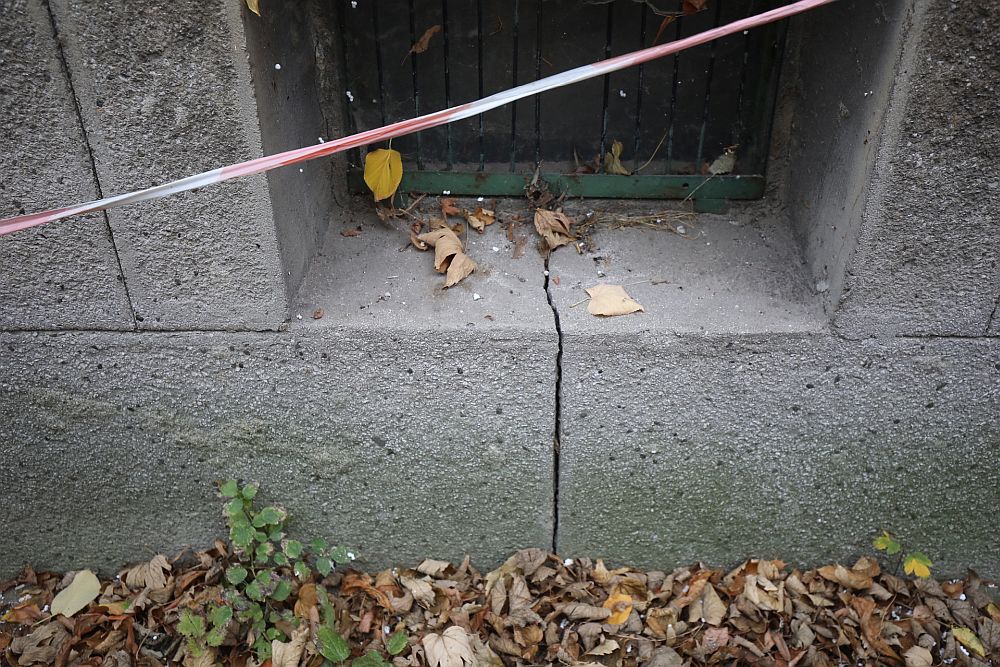 Разцепеният блок в кв. „Хаджи Димитър“ в София