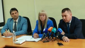 Любомир Николов и Наталия Николова и Антон Златанов