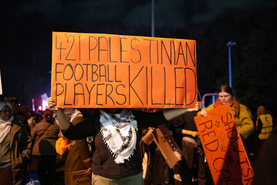 Астън Вила Макаби Тел Авив протести1