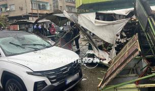 Автомобил се вряза в пазар в Казанлък (СНИМКИ)