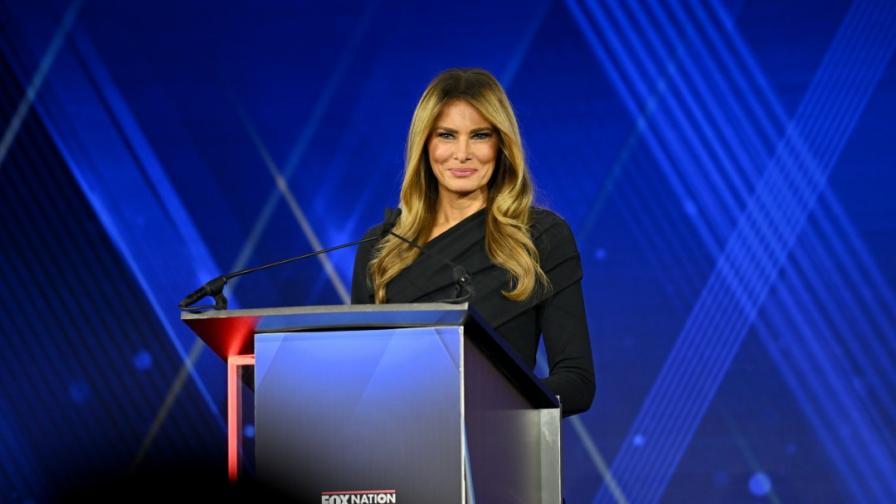 Първата дама на САЩ Мелания Тръмп с отличие за „Патриот на годината“