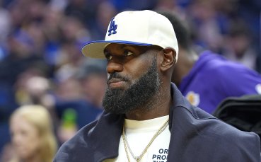 ЛеБрон Джеймс ще тренира със Саут Бей Лейкърс