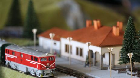 теснолинейка