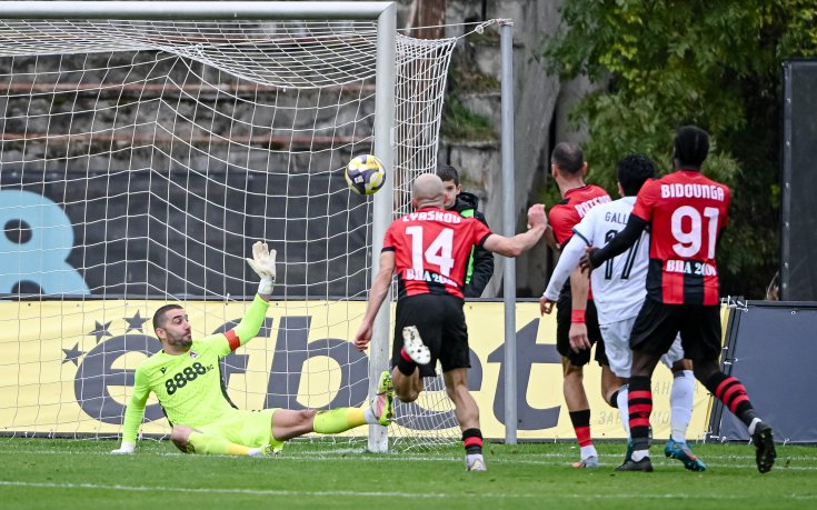 Ради Цонев и Ботев Вр попариха Локо Сф под дъжда в „Надежда“