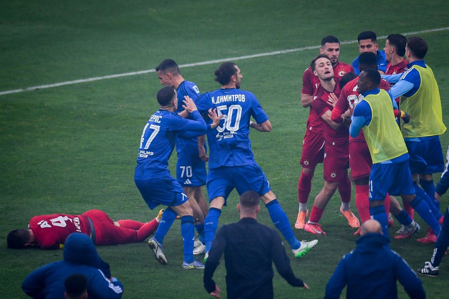 Брутално меле Левски ЦСКА1