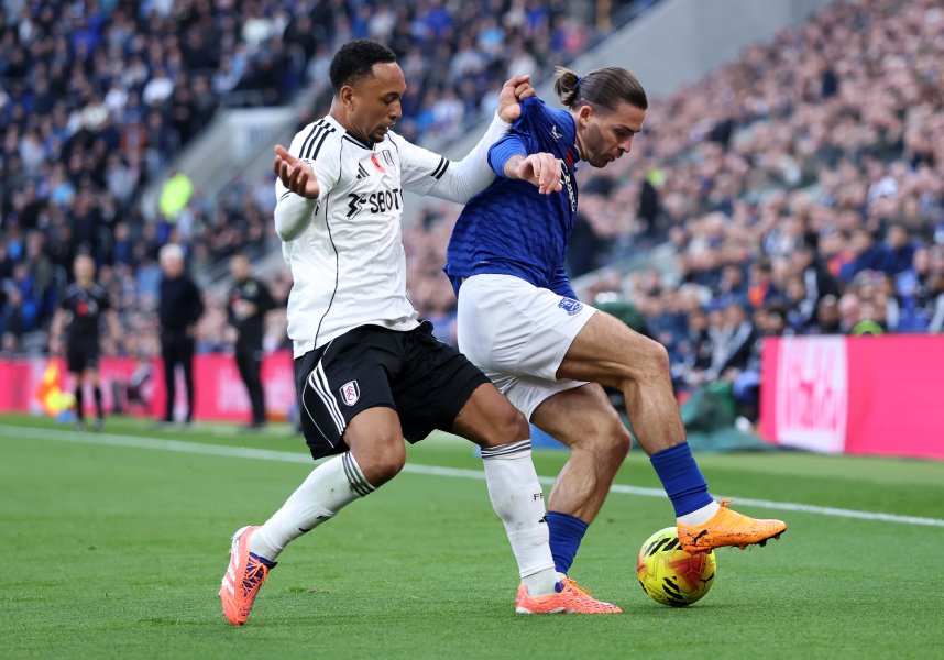 Евертън Фулъм1