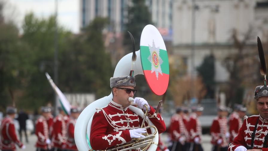 Президентът Радев посрещна ливанския си...