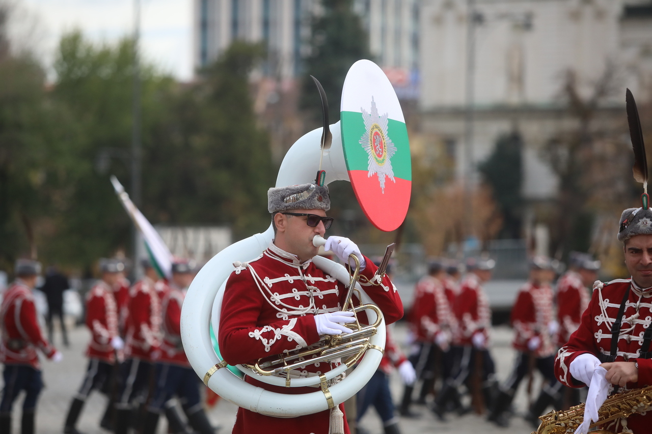 <p>Президентът Радев посрещна ливанския си колега Жозеф Аун в София.</p>