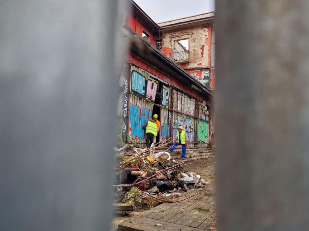 Възраждане историческа сграда