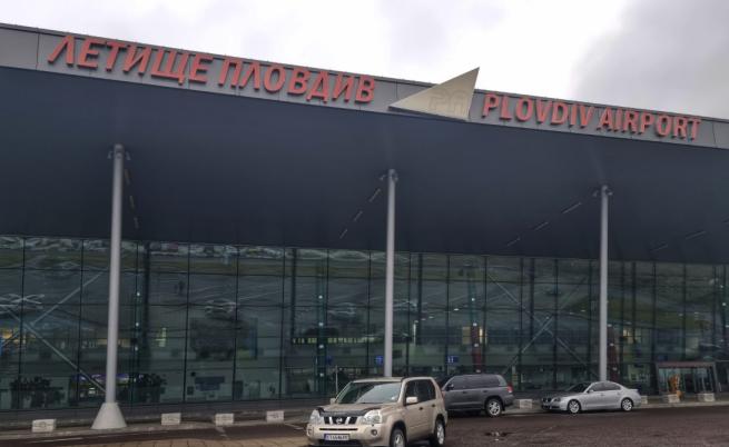 Евакуираха летището в Пловдив след сигнал за бомба