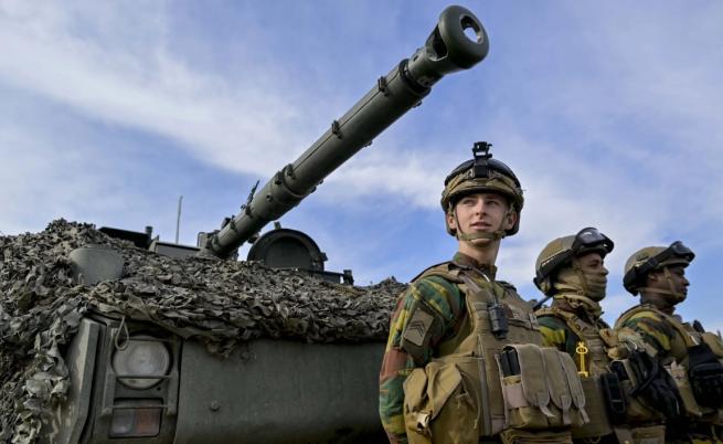 Белгия покани в армията 149 000 младежи на 17 години