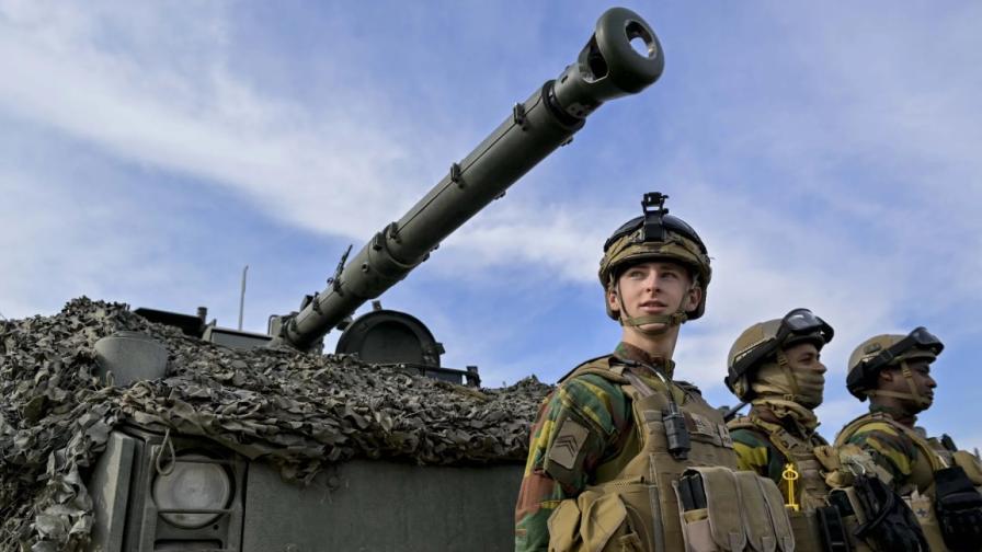 Белгия покани в армията 149 000 младежи на 17 години