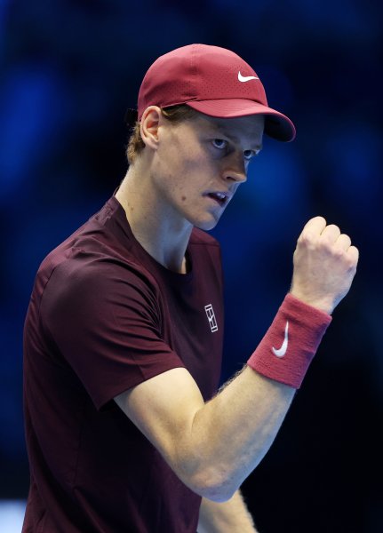 Яник Синер Феликс Оже Алиасим1