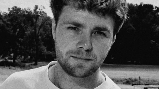 Alex Warren получи първата си номинация за награда „Грами“