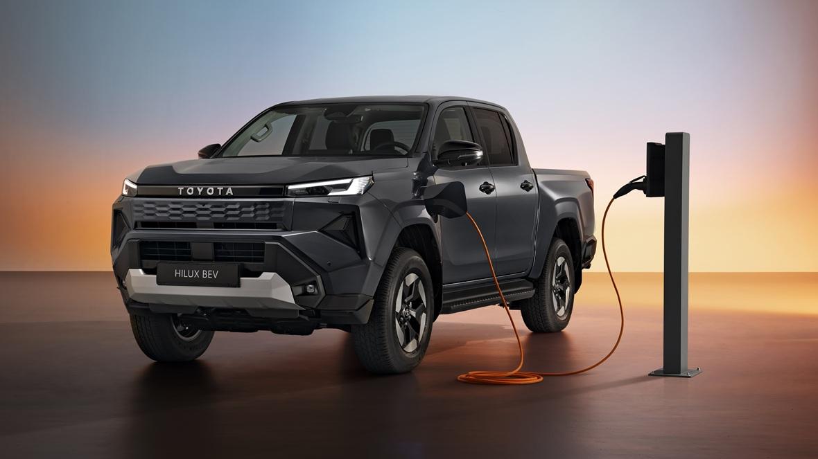 Toyota Hilux BEV