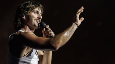 Benson Boone се пошегува с липсата на номинация за "Грами"