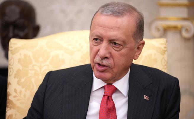 Ердоган към турците: Имайте по пет деца, вие сте бъдещето на Европа