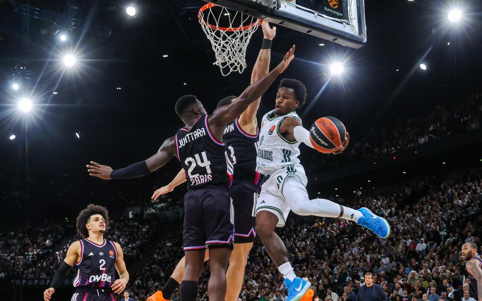 Панатинайкос се справи с Париж, Валенсия надви Реал Мадрид