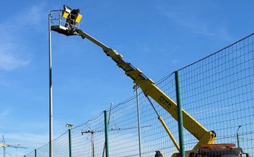 Всички тренировъчни терени на базата на Ботев Пловдив ще са с осветление