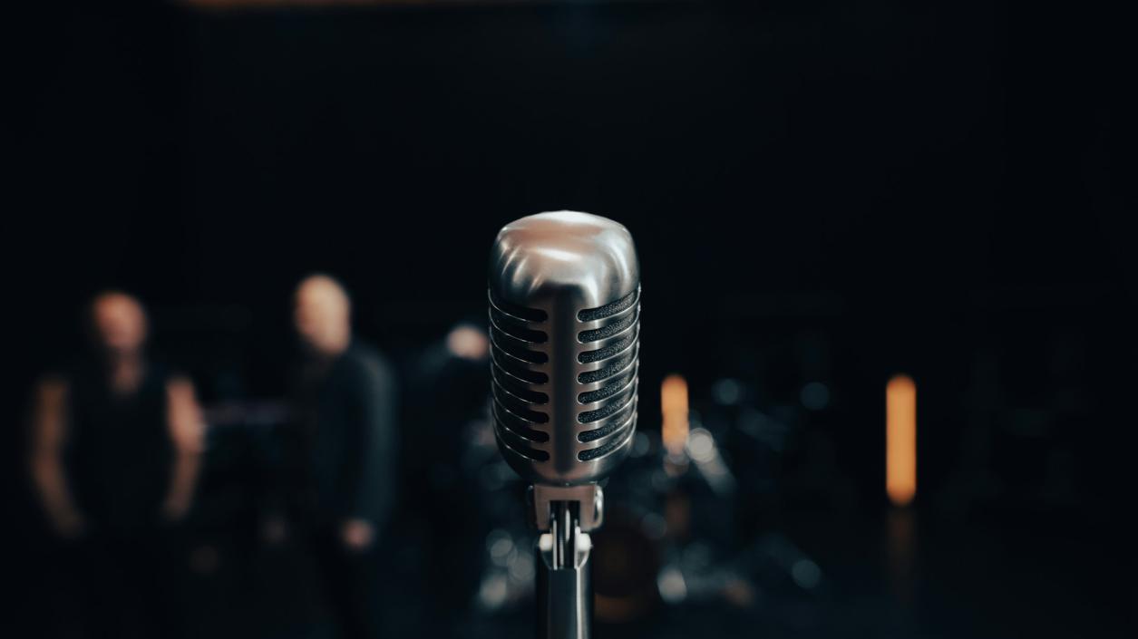 Виртуален певец с ИИ  оглави кънтри класация в САЩ