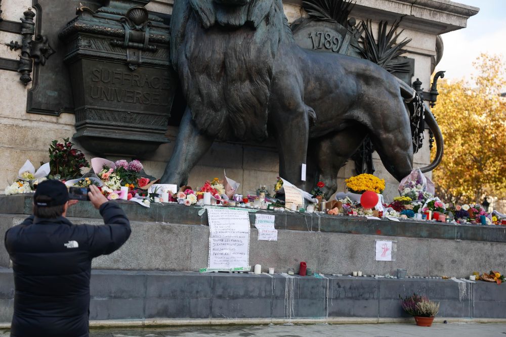 Голяма част от представената в него колекция от експонати ще бъде свързана именно с атентатите от 13 ноември 2015 г.