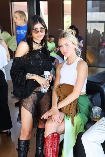 Миа Халифа1