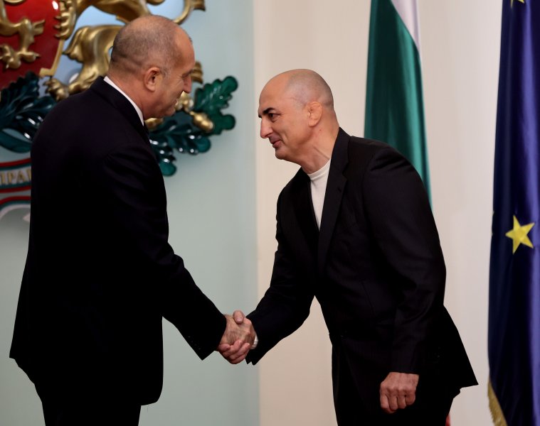 Президентът Румен Радев награди с Почетен знак изявени спортисти1