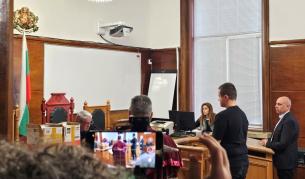 Делото за побоя над шефа на МВР в Русе: Съдът смекчи мерките на двама от обвиняемите