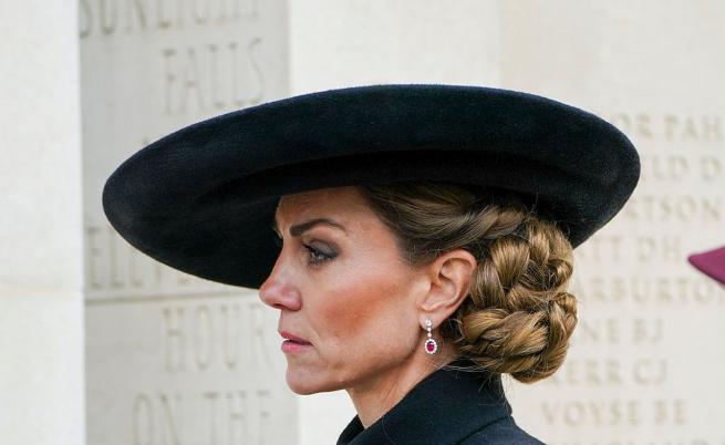 Сладката символика зад обеците на Кейт Мидълтън