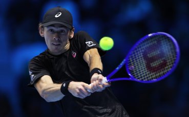 Де Минор отстрани Фриц от Финалите в Торино и прати Алкарас на полуфиналите