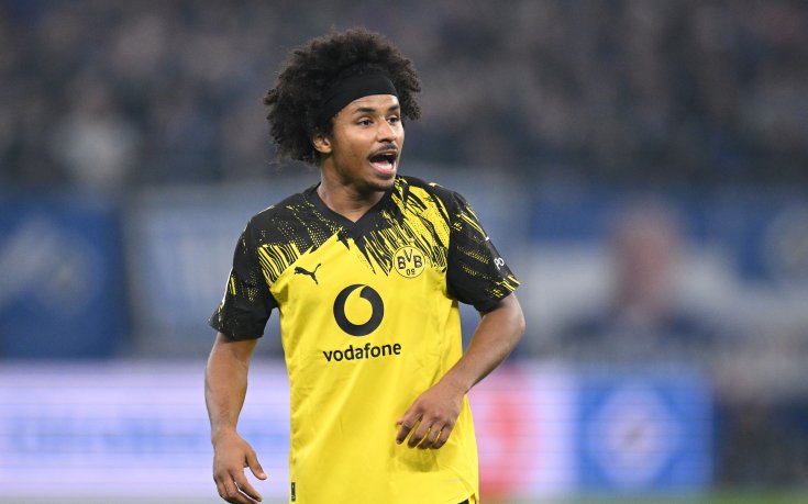 Манчестър Юнайтед отправи запитване за нападател на Дортмунд