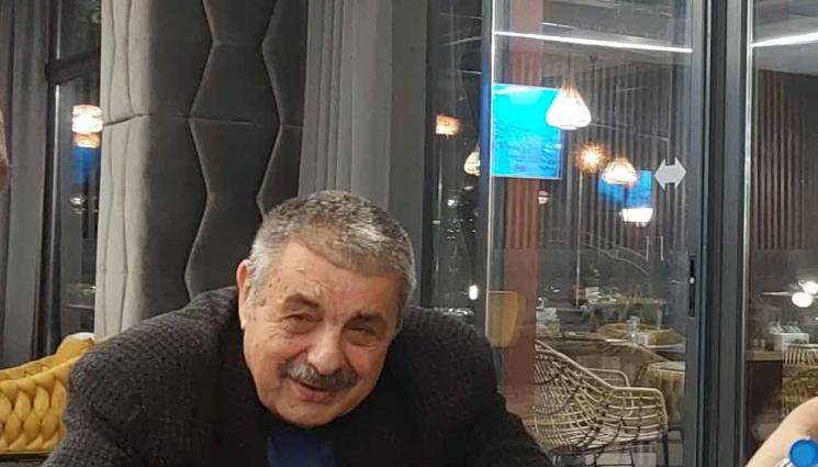 Баба Тонка потомци - Потомци пазят стомната на Баба Тонка!