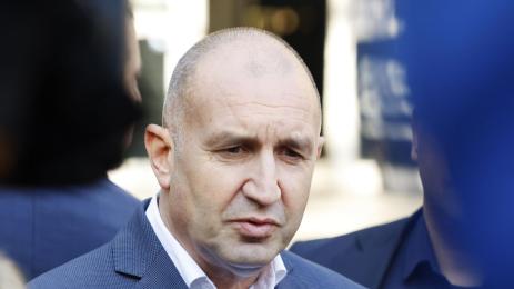 Румен Радев