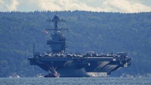 Самолетоносачът Джералд Форд