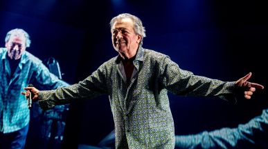 Ian Gillan постепенно губи зрението си, пенсионирането му „не е далеч“