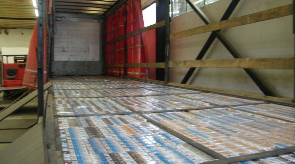 Na mejnem prehodu Zlatarevo zasegli več kot 240.000 cigaret