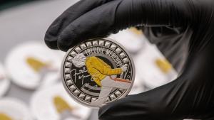 Кралският монетен двор на Великобритания пусна монета в чест на Фреди Меркюри