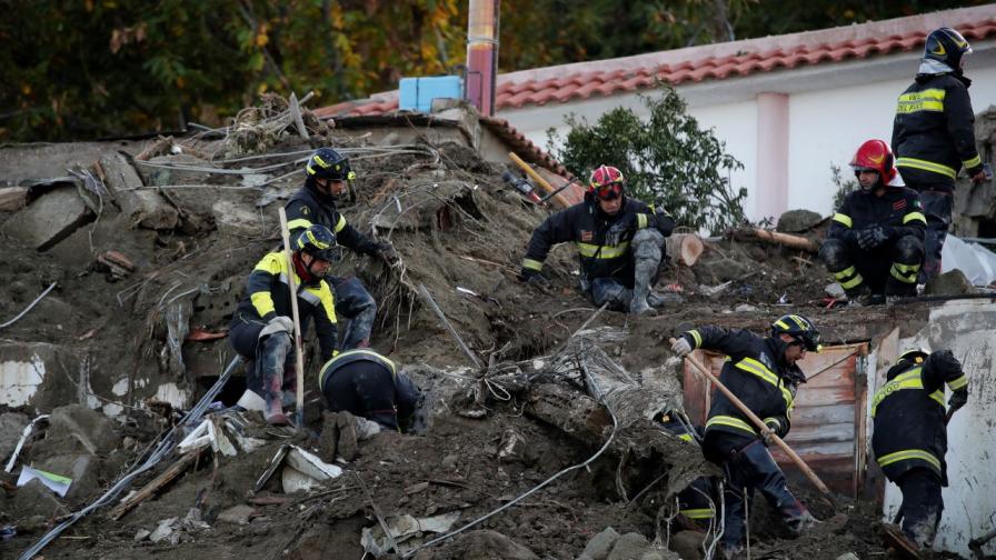 Мъж на 32 години загина, спасявайки 83-годишната си съседка в Италия