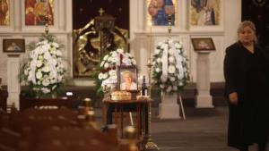 Алена поклонение