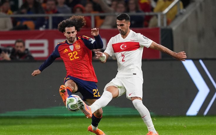 Турция бе близо до сензацията, но стигна само до хикса в Испания